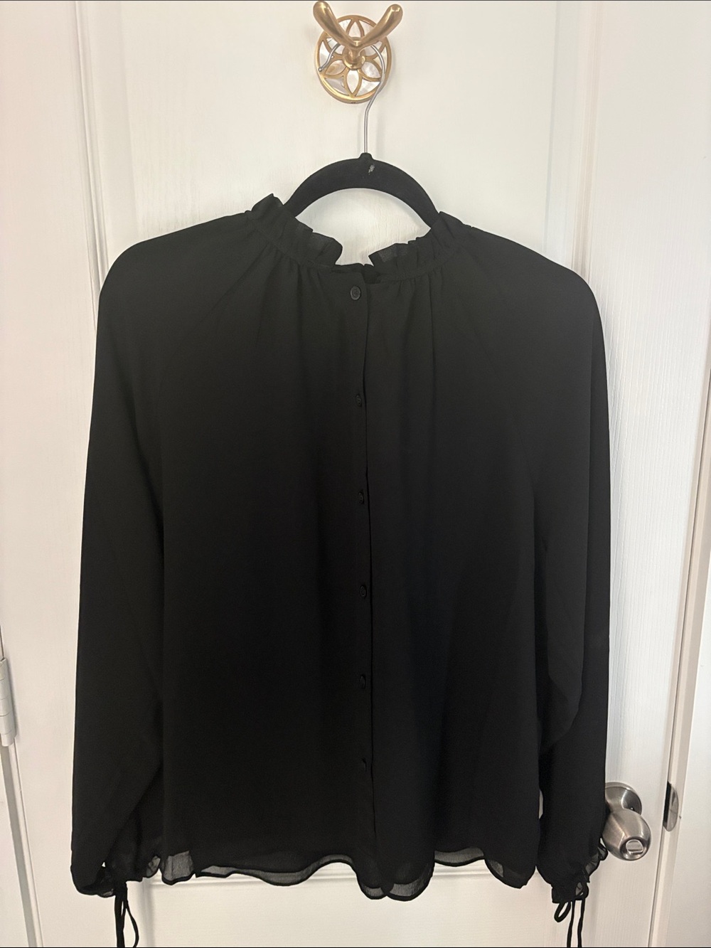 Aritzia Wilfred Black Ruffle Collar Button-Down Blouse